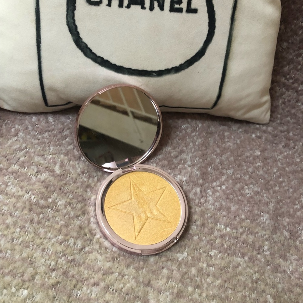Jeffree Star Skin Frost